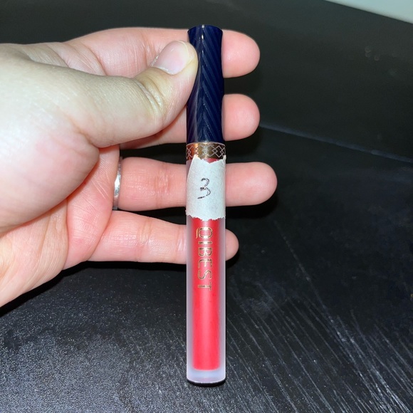 Matted Lipsticks. - Picture 3 of 8